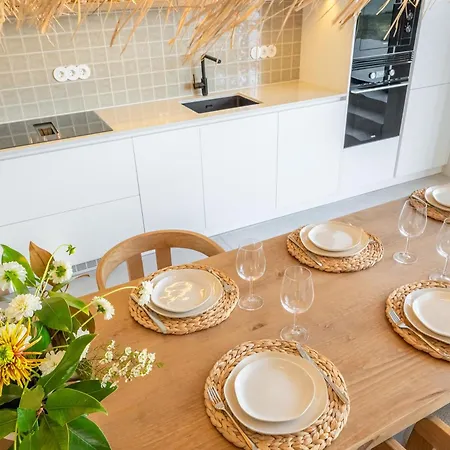Flora * كولاريس